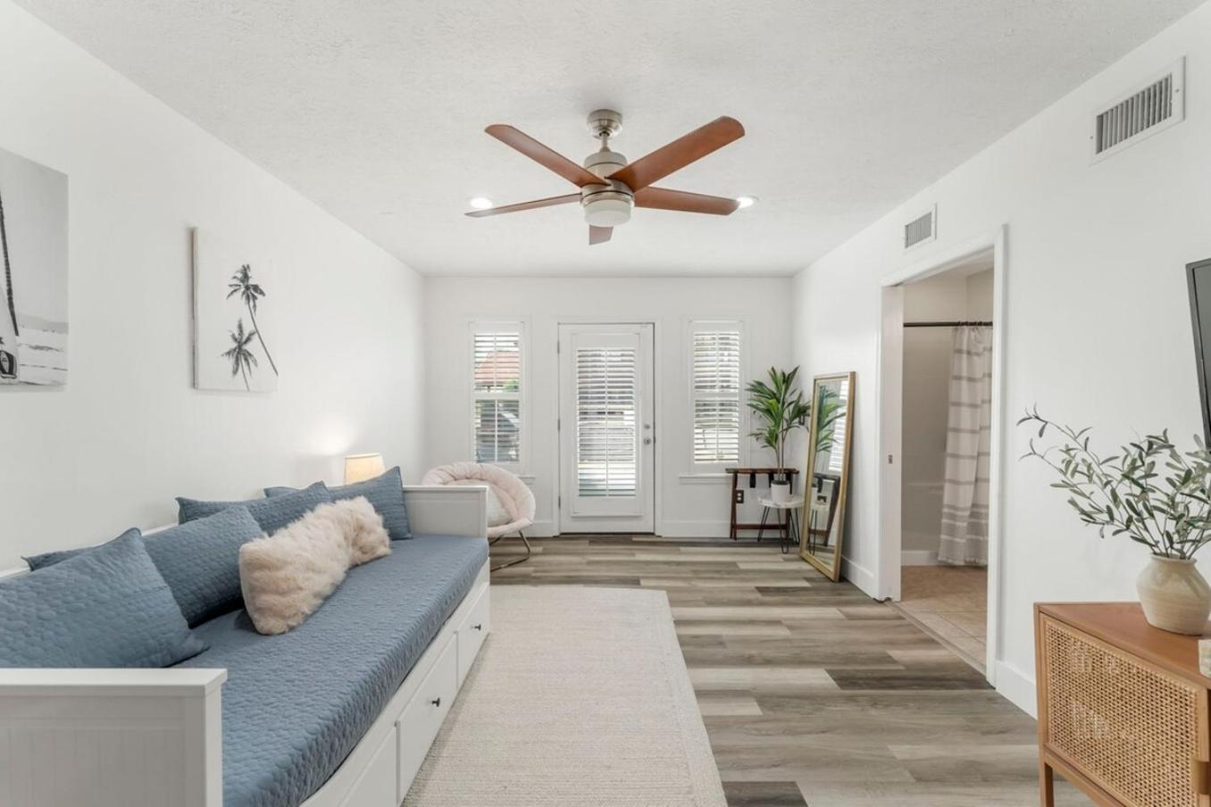 Stylish 4br Canal View 11 Pools House * Panama City Beach